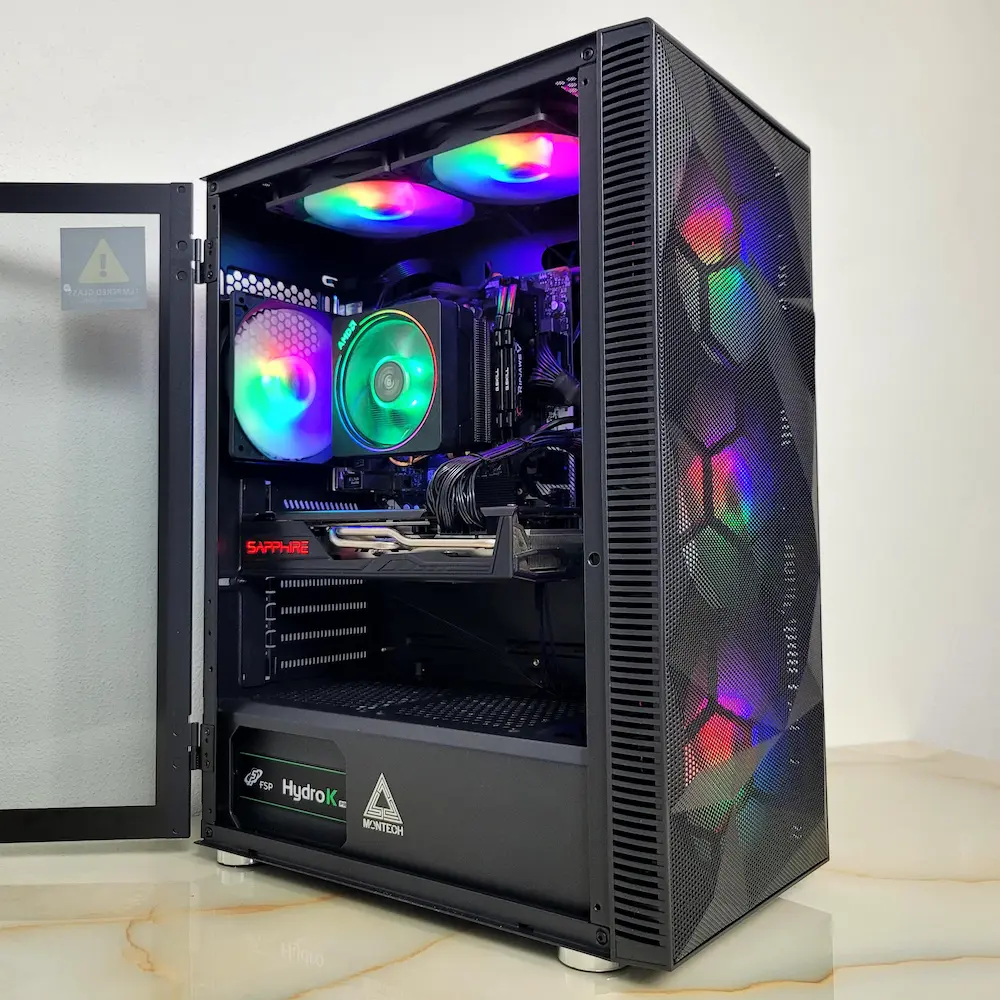 ASRock 5600X RX5700XT 16GB 512GB 750W Kombinácia rýchlosti, výkonu a herného ducha robí z tejto zostavy spoľahlivého víťaza každého duelu.