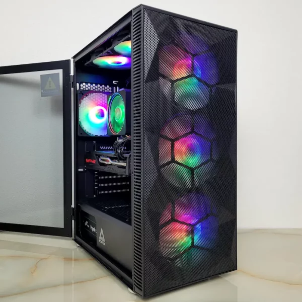 ASRock 5600X RX5700XT 16GB 512GB 750W Kombinácia rýchlosti, výkonu a herného ducha robí z tejto zostavy spoľahlivého víťaza každého duelu.