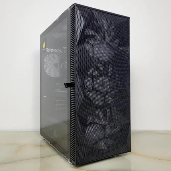 ASRock 5600X RX5700XT 16GB 512GB 750W Kombinácia rýchlosti, výkonu a herného ducha robí z tejto zostavy spoľahlivého víťaza každého duelu.