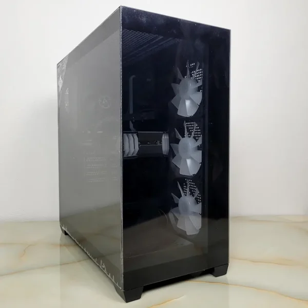 ASRock 5800X RX6700XT 16GB 512GB 750W Silný a spoľahlivý stroj, ktorý ponúka plynulý chod hier aj náročných úloh.