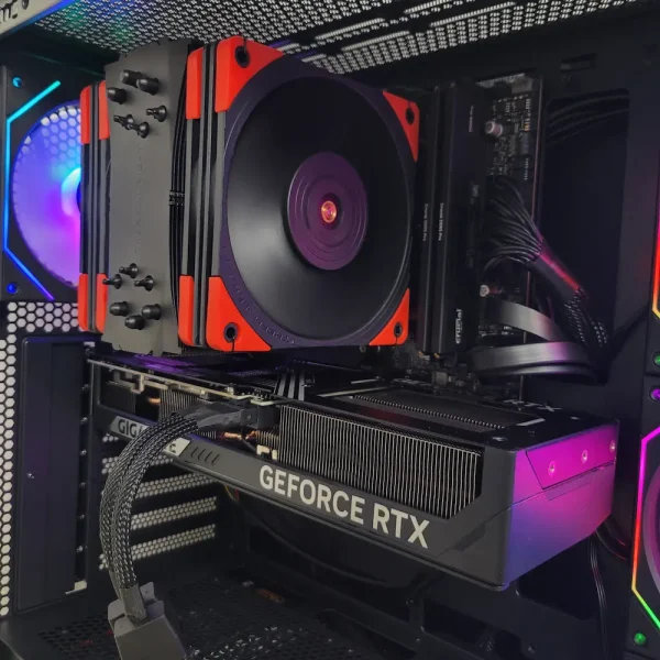 ASRock B850 7700X RTX5070 64GB 1TB 750W Ultimátny stroj pre hranie a tvorbu, ktorý s vami udrží krok aj s tými najnáročnejšími projektmi a hrami.