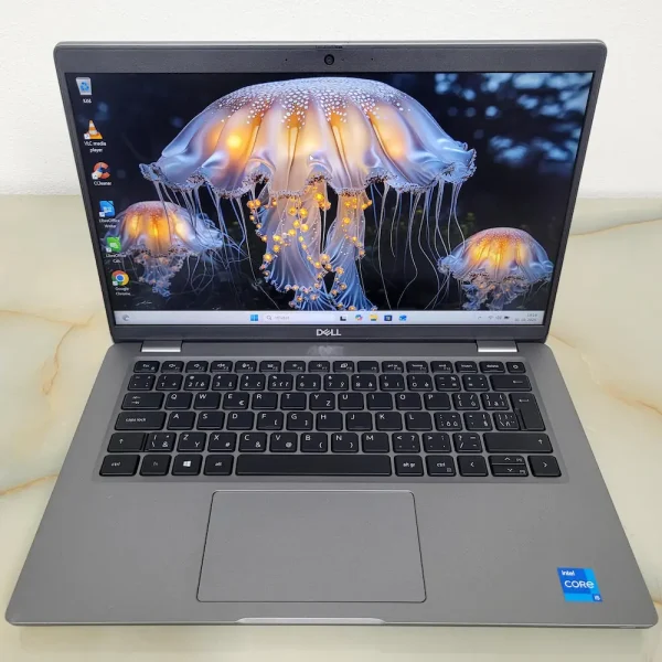 Dell Latitude 5420 i5-1135G7 32GB 512GB NVMe Dell Latitude 5420 je elegantný a výkonný notebook, ktorý vám spríjemní prácu aj voľný čas kdekoľvek.