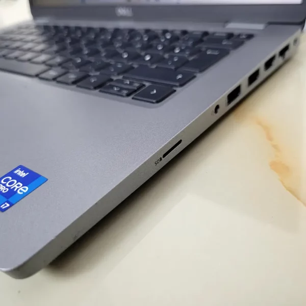 Dell Latitude 5420 i7-1185G7 32GB 512GB NVMe Výkonný spoločník pre náročných – ponúka rýchlosť, spoľahlivosť a eleganciu v jednom kompaktnom tele.
