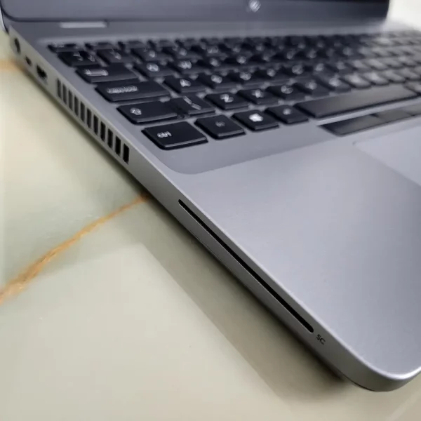 Dell Latitude 5510 i7-10610U 32GB 512GB NVMe Výkonný pracovný notebook za atraktívnu cenu.