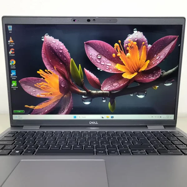 Dell Latitude 5520 i5-1145G7 32GB 256GB NVMe Výborný pomer ceny a výkonu. Dostanete viac za menej.