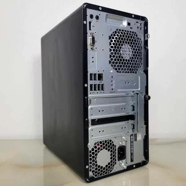 HP 400 G5 MT i3-8100 16GB 256GB NVMe Win11 Spoľahlivý kancelársky počítač s moderným výkonom na prácu aj každodenné úlohy.