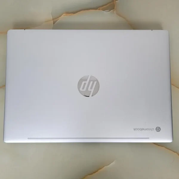 HP Pro c640 ChromeBook i5-10310U 8GB 64GB eMMC HP Pro c640 Chromebook je moderný spoločník, ktorý vám spríjemní prácu aj voľný čas svojou rýchlosťou, jednoduchosťou a spoľahlivosťou.