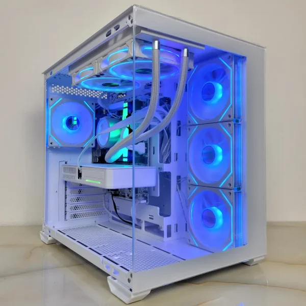 Herný počítač 12700KF RTX5060Ti 32GB 500GB 650W Nekompromisný herný dravec, ktorý s absolútnou ľahkosťou zvalcuje aj tie najnovšie tituly a dopraje vám dokonale plynulý obraz v každej situácii.