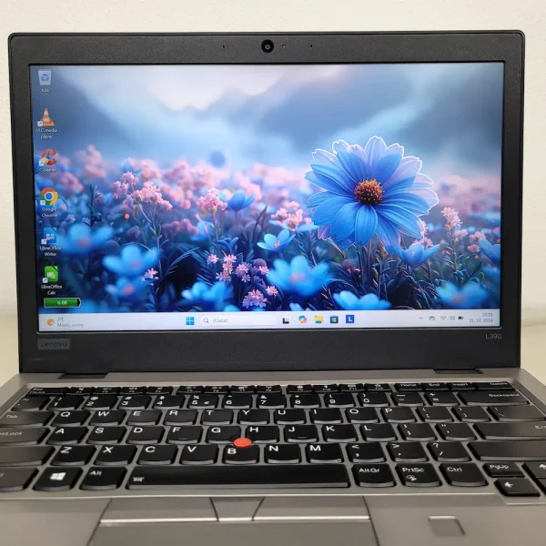 Lenovo L390 i5-8365U 16GB 256GB NVMe, Notebook pre prácu a každodenné úlohy, ideálny pre mobilných profesionálov