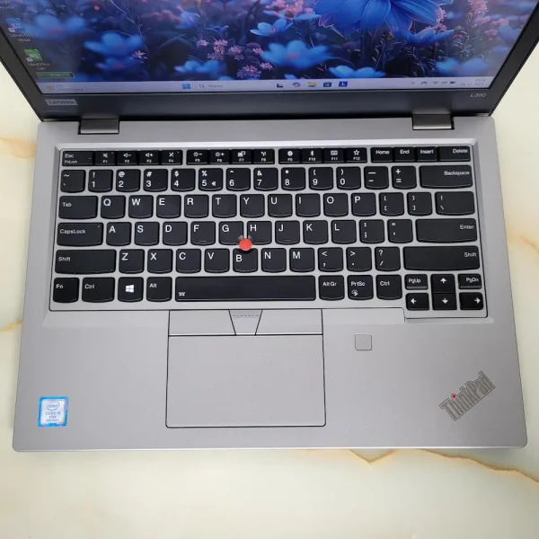 Lenovo L390 i5-8365U 16GB 256GB NVMe, Notebook pre prácu a každodenné úlohy, ideálny pre mobilných profesionálov