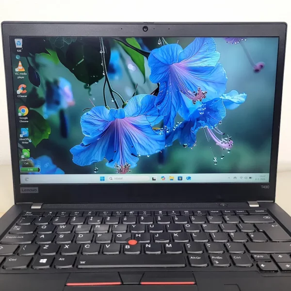 Lenovo T490 i5-8365U 16GB 512GB NVMe Elegancia, výkon a odolnosť v kompaktnom a ľahkom prevedení.