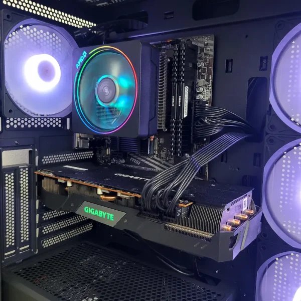 MSI Ryzen 3500X RX5700XT 16GB 512GB 600W Kvalita a plynulosť hier, ktorú si môže dovoliť každý hráč.