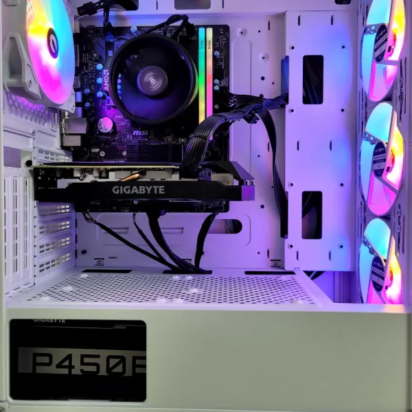 MSI Ryzen 3500X RTX2060 16GB 512GB 450W Ideálny štart do sveta gamingu – spoľahlivý výkon pre obľúbené hry a každodenné použitie.