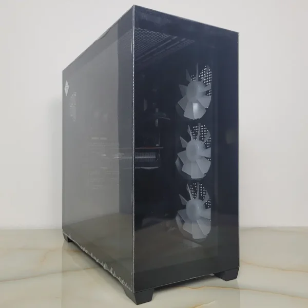 MSI Ryzen 3900X RX6700XT 16GB 512GB 650W Tento stroj je poctivý pracant, ktorý s prehľadom zvláda náročnú prácu aj plynulé hranie vo vysokom rozlíšení bez zbytočných príkras.